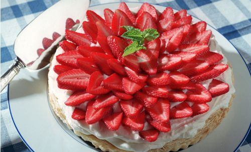 Strawberry Mascarpone Tart