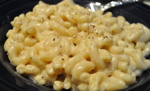 White Cheddar Skillet Mac and Cheese