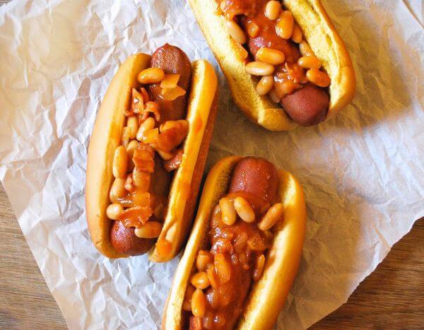Boston Terrier Hot Dogs - Easy Culinary Concepts #hotdogs #hotdogrecipes